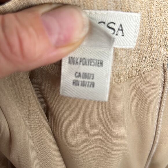 Bellessa Tailored 2 Piece Suit - Picture 15 of 15